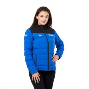 B22-FJ223-E0-0M-Paddock-Blue-Team-Hybrid-Jacket-_Women_-EU-Studio-002
