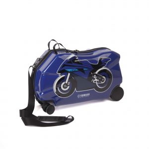 T24-JF600-E0-00-YAMAHA-RACING-KIDS-RIDE-ON-LUGGAGE-Studio-001